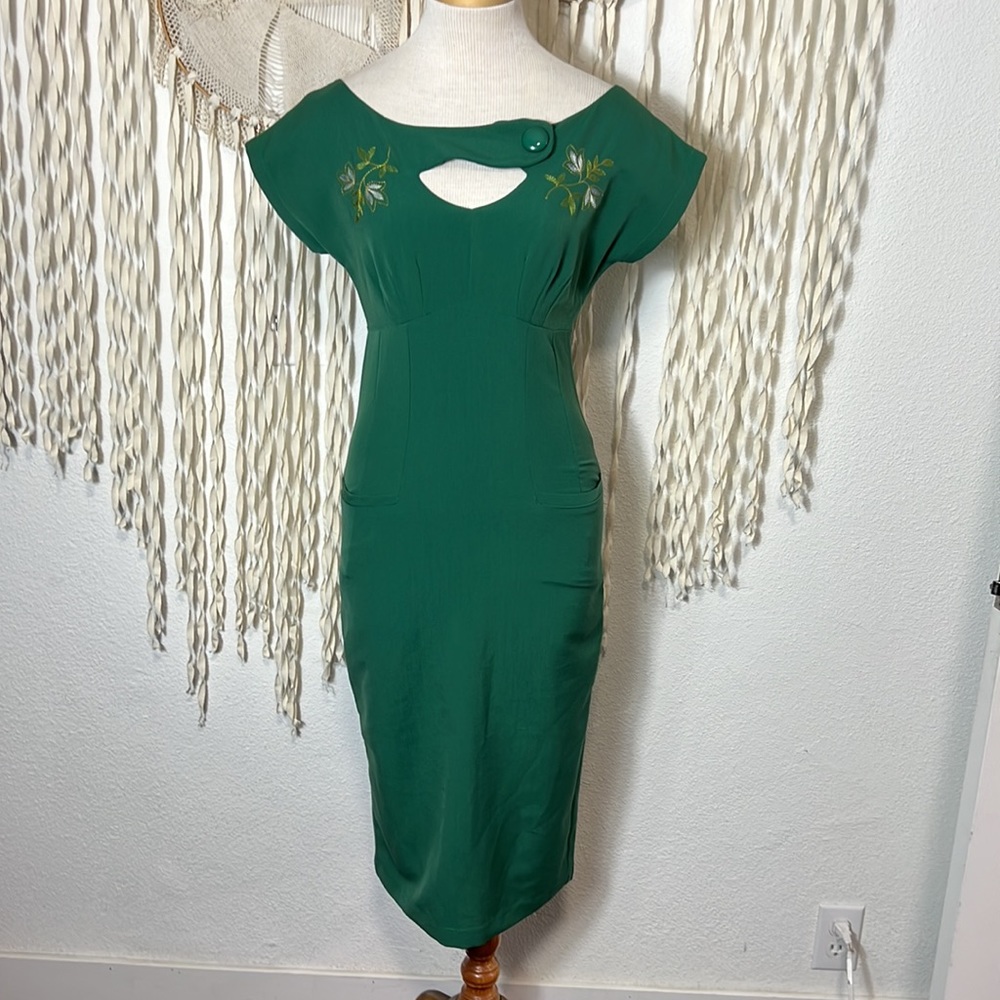 Bettie Page Kelly Green Pin UP Dress size Small